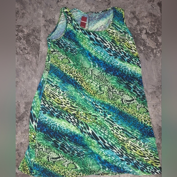 Avenue Dresses & Skirts - Vibrant Sleeveless avenue Animal Print Dress size 18/20